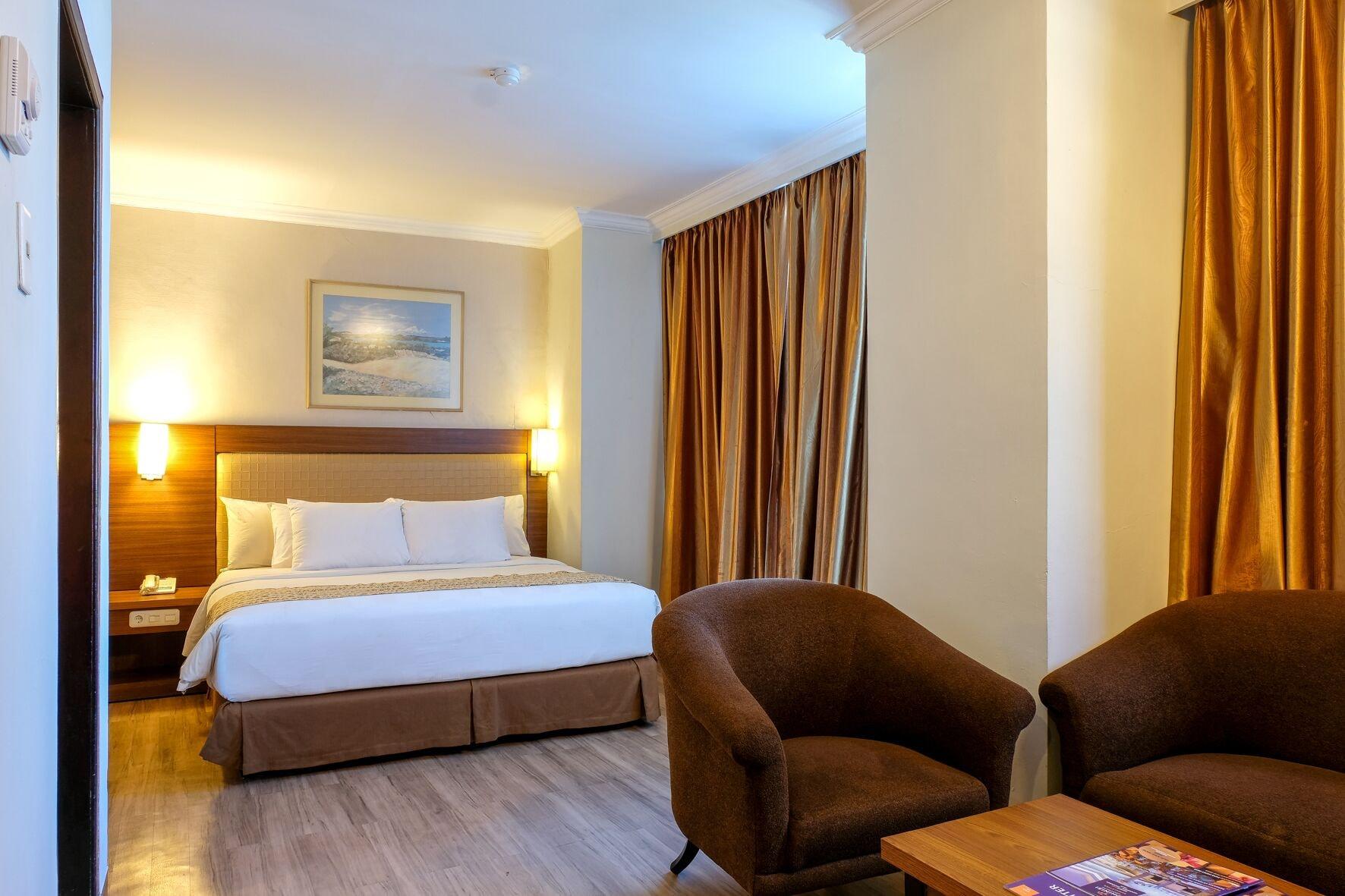 Almadera Hotel Makassar Dış mekan fotoğraf