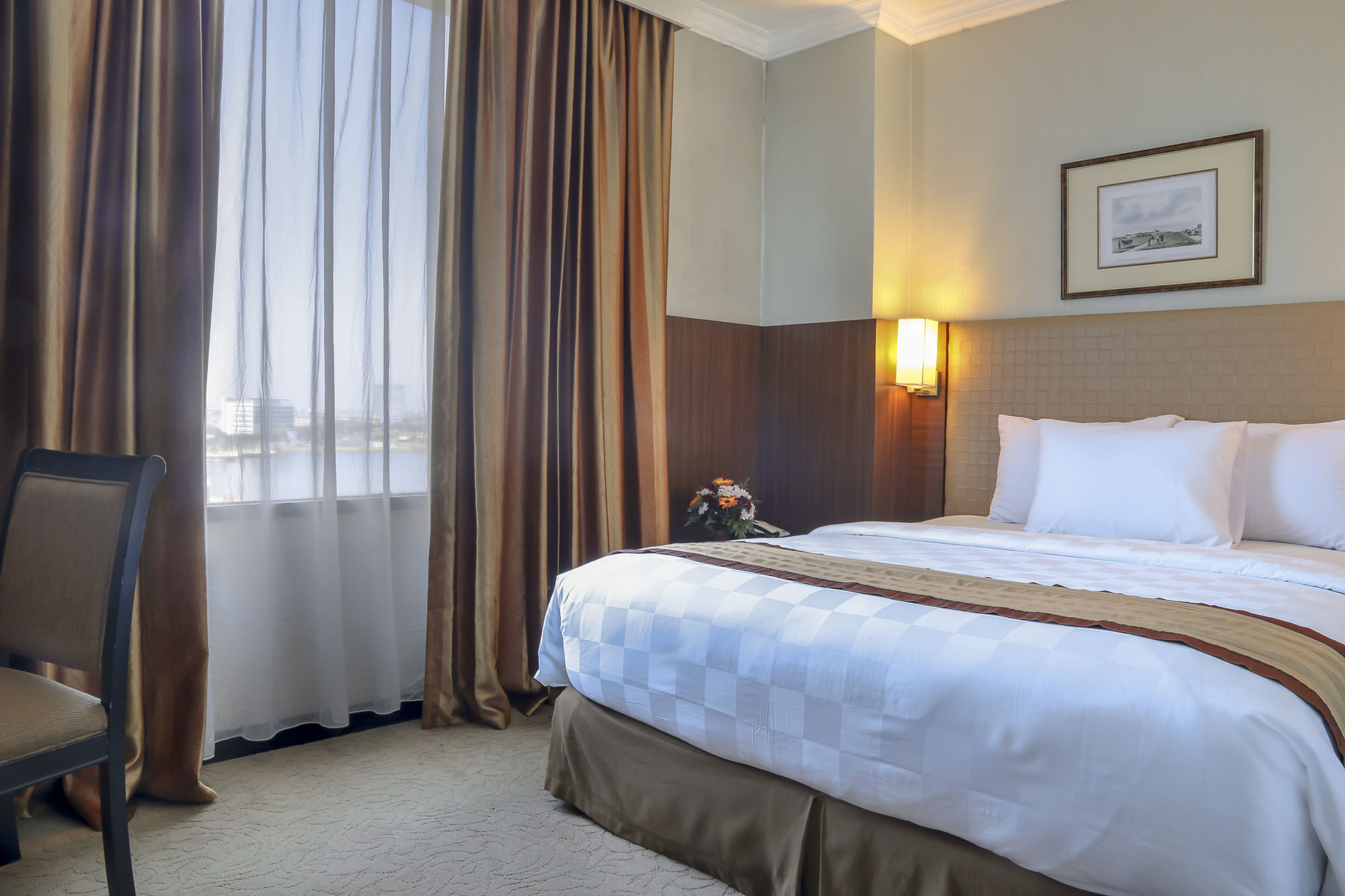 Almadera Hotel Makassar Dış mekan fotoğraf